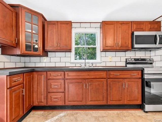 House for sale in Rondout, City of Kingston