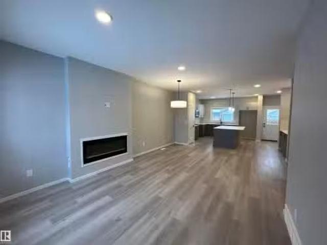 House for sale in Spruce Grove, Alberta