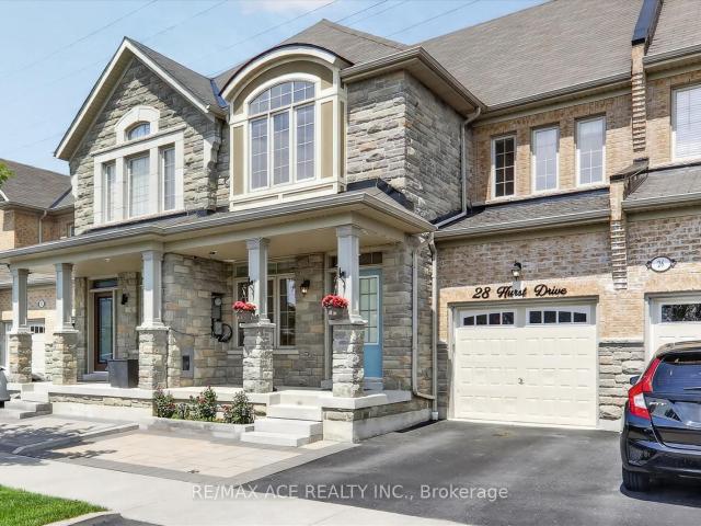 Townhouse for sale in Woburn, Ontario