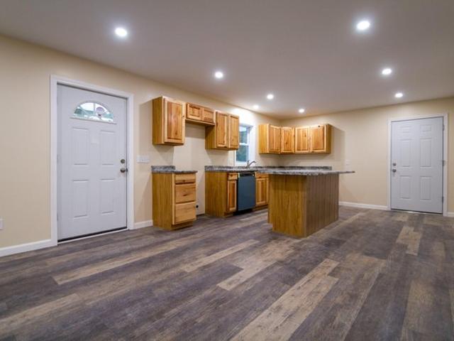 Condo for sale in Oakland, Maine