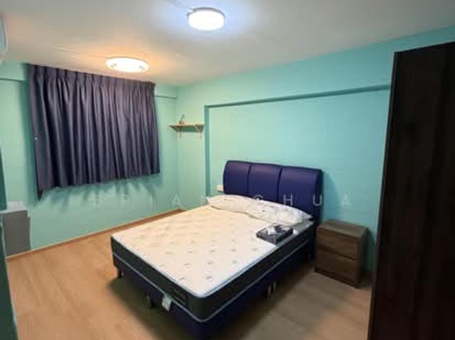 Apartment for rent in Alexandra Road