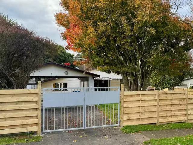 House for rent in Panmure