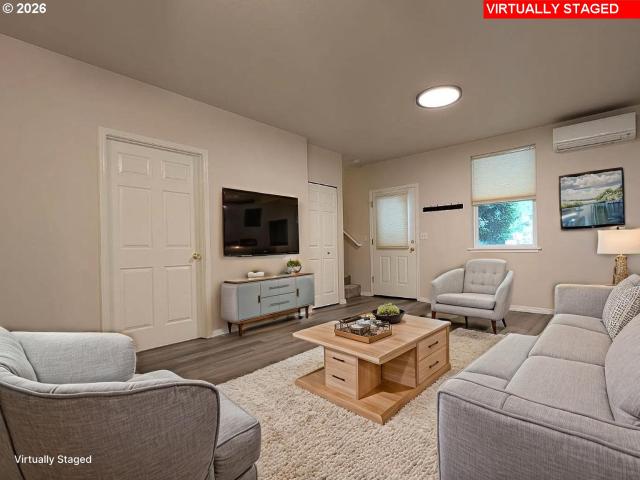 Townhouse for sale in Oregonia