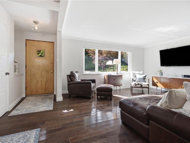House for sale in Carnegie, Pennsylvania