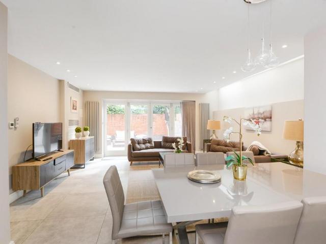 Apartment for rent in London Borough of Camden, Greater London