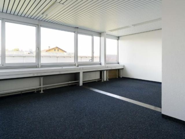 Büro mieten in La Brine, Montagny-près-Yverdon