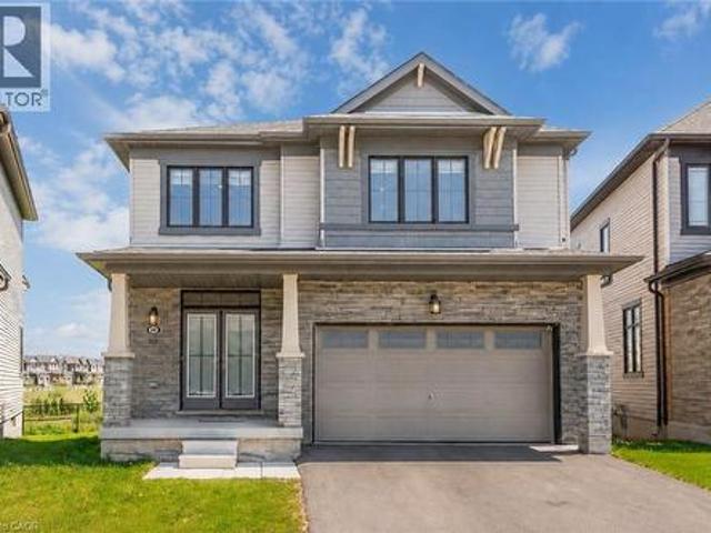House for sale in Ancaster, Ontario
