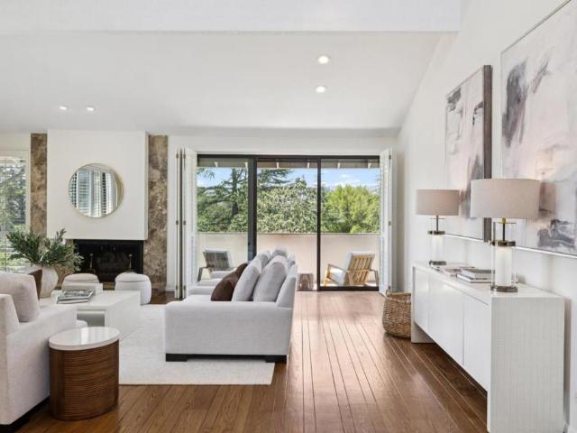 Condo for sale in San Mateo, California