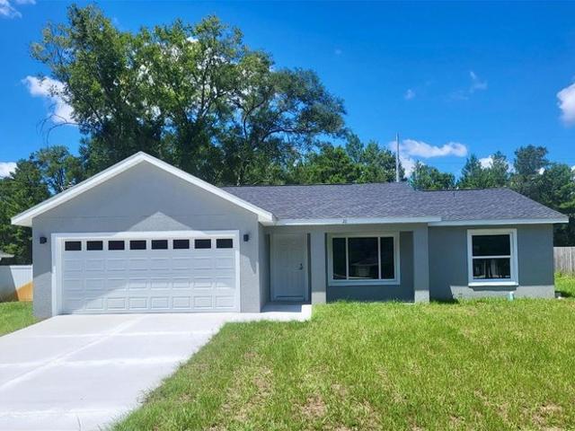 House for sale in Ocklawaha, Florida