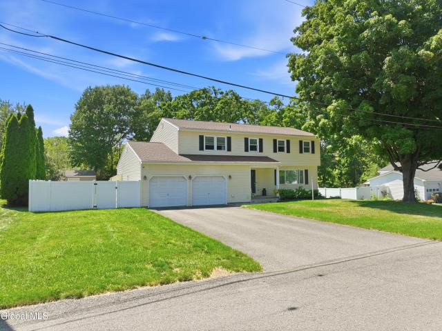 House for sale in Colonie, New York