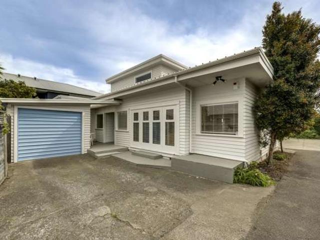 House for sale in Napier