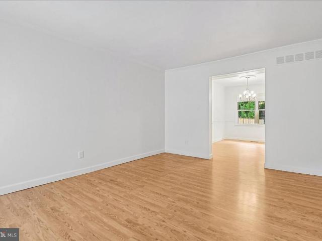 Property for rent in Eastfield, Carney