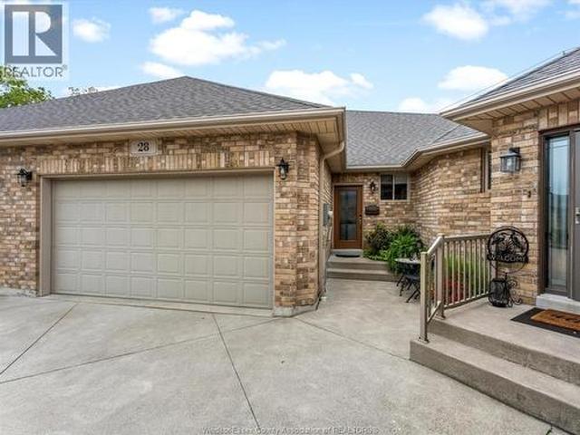 House for sale in Kingsville, Ontario