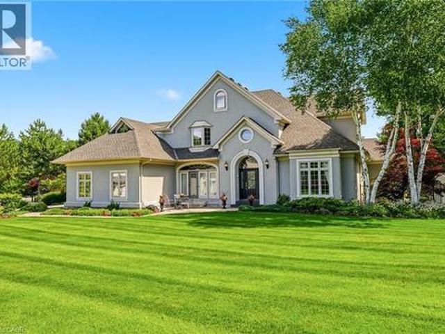 House for sale in Ancaster, Ontario