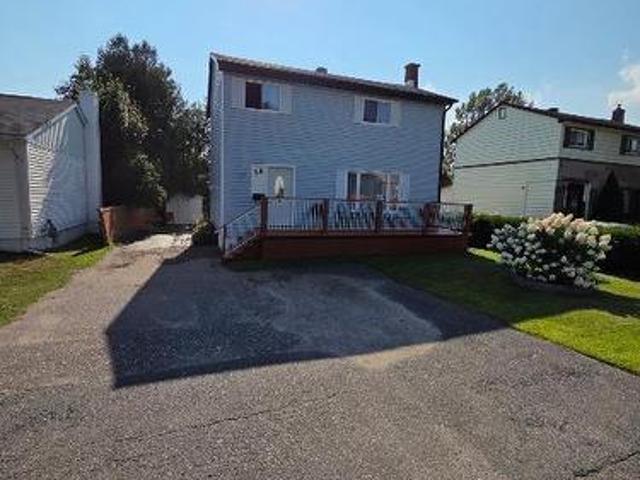 House for sale in Elliot Lake, Ontario
