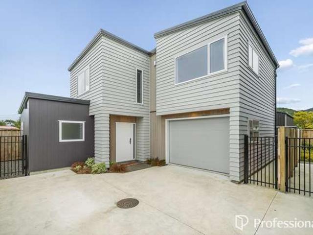 House for sale in Pauatahanui, Wellington