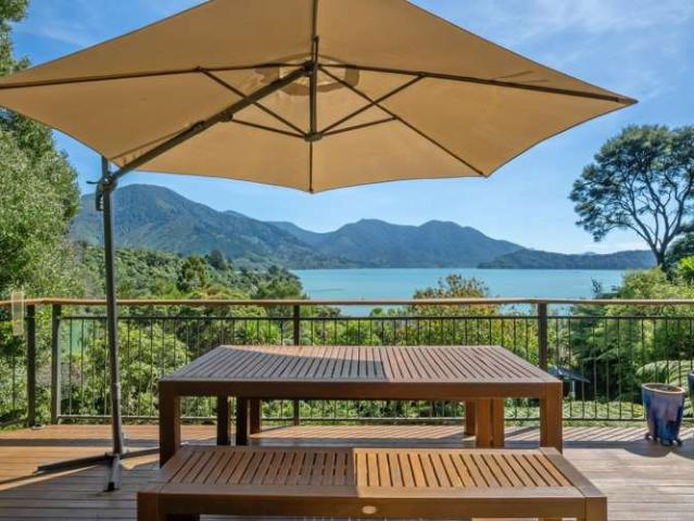 House for sale in Marlborough