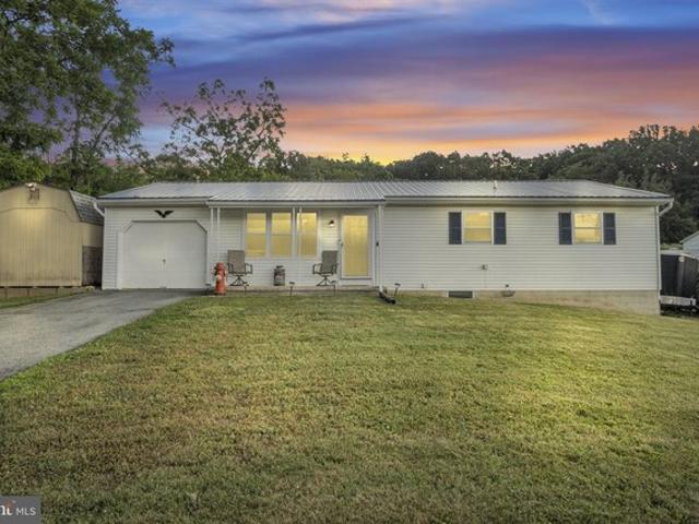 House for sale in Cumberland, Pennsylvania