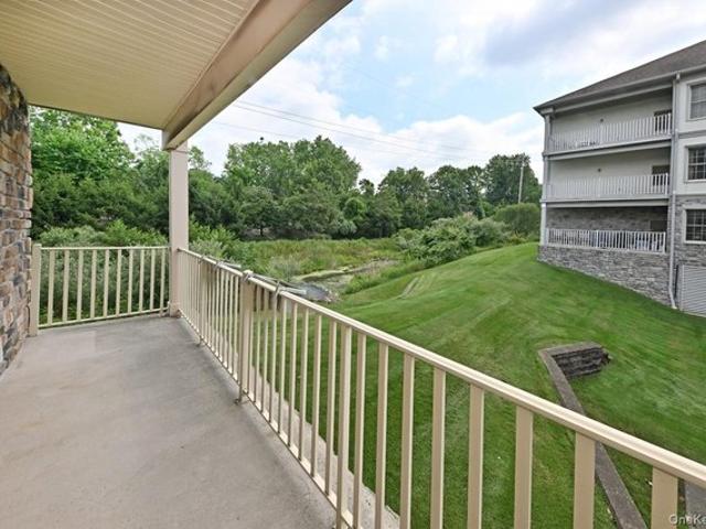 Condo for sale in Rockland, New York