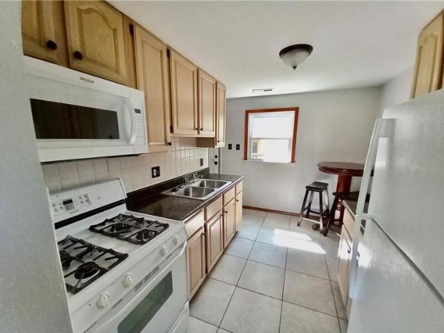 House for rent in Youngstown
