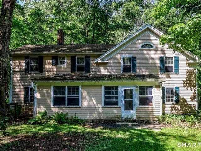 House for sale in Gaylordsville, Connecticut