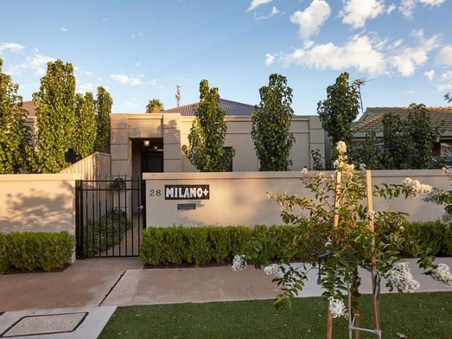 Townhouse for sale in Mildura, Victoria