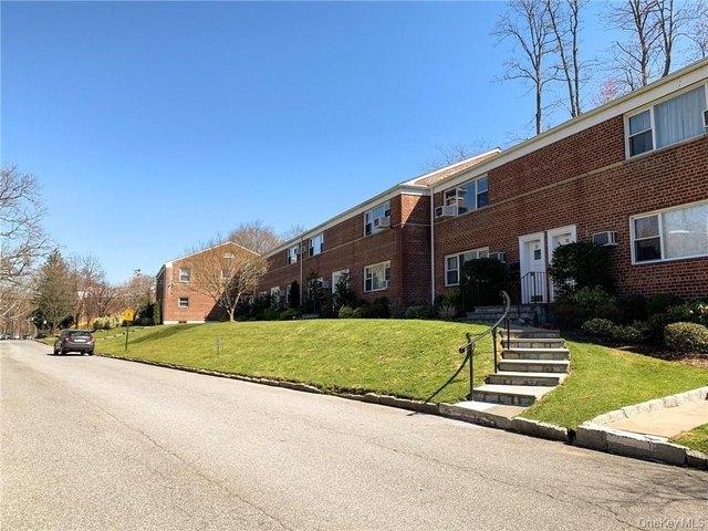 Condo for sale in Eastchester, New York