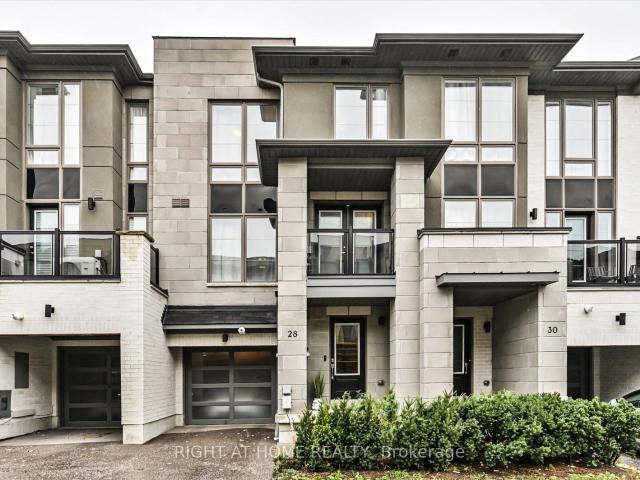 Townhouse for sale in Woburn, Ontario