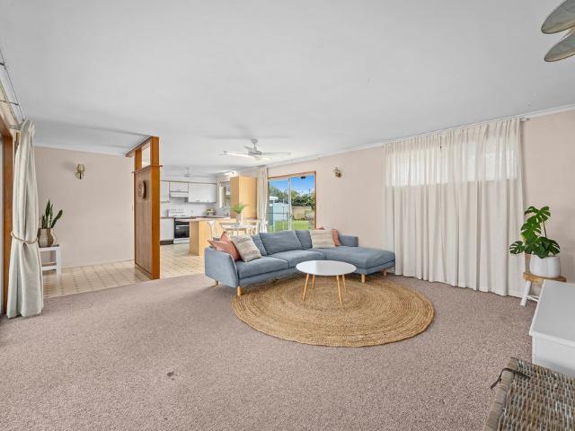 Apartment for rent in Miami, Gold Coast City