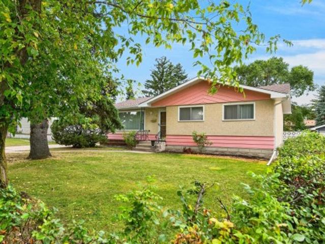 House for sale in Sherwood Park, Alberta