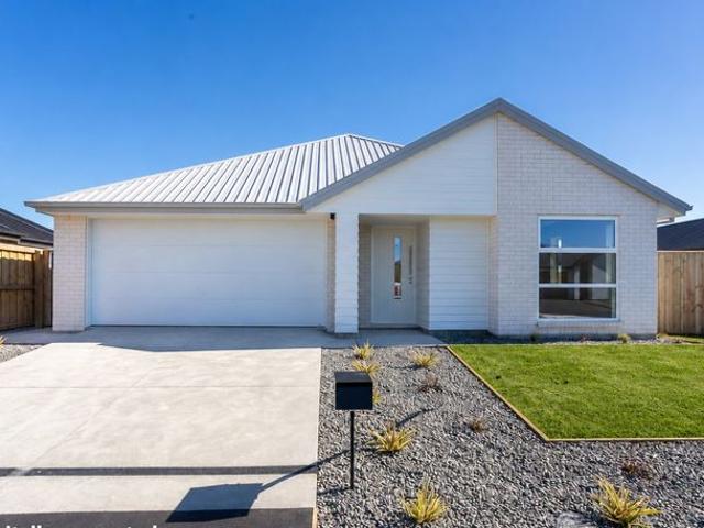 House for rent in Chaslands, Canterbury