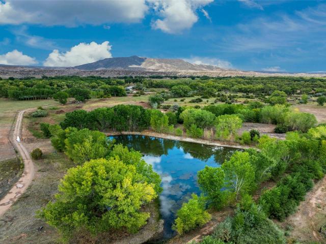Land for sale in Plaza Blanca, Abiquiu