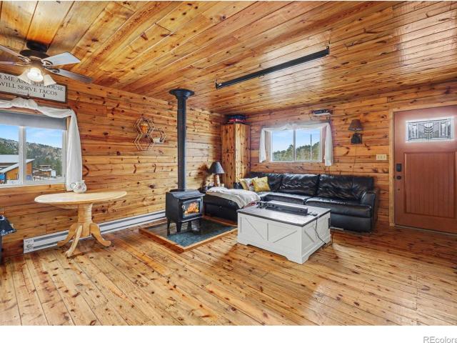 House for sale in Drake, Colorado