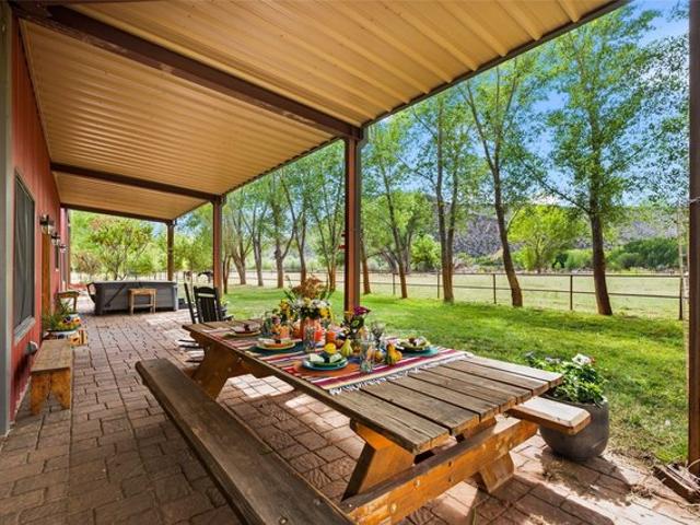 House for sale in Abiquiu, Rio Arriba County