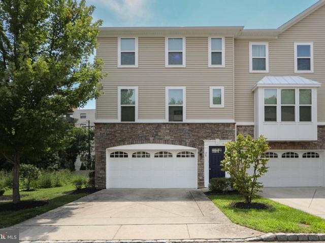 Townhouse for sale in Cherry Hill, New Jersey