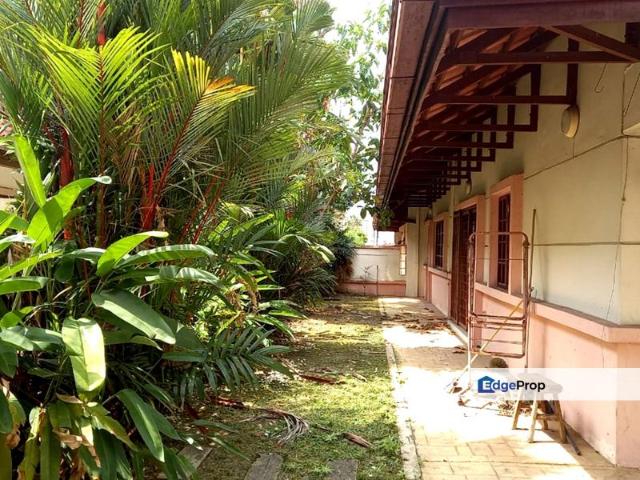House for sale in Petaling, Damansara Damai