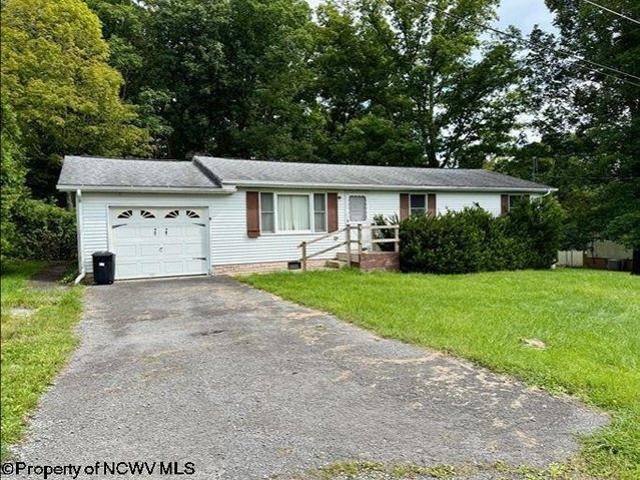 House for sale in Reedsville, West Virginia