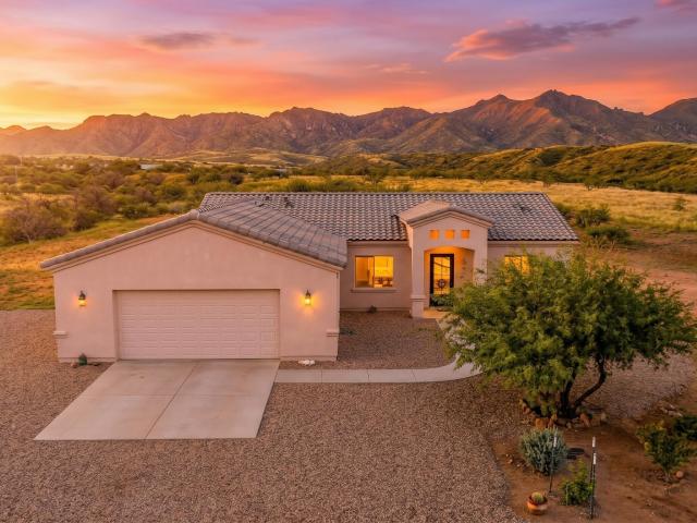 House for sale in Nogales, Santa Cruz County