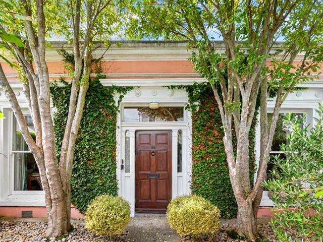 Detached House for sale in Dun Laoghaire, North Tipperary