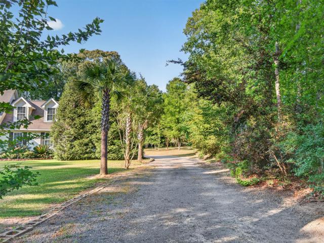 House for sale in Elloree, South Carolina
