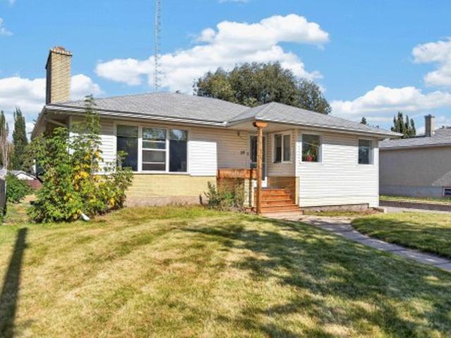 House for sale in Devon, Alberta