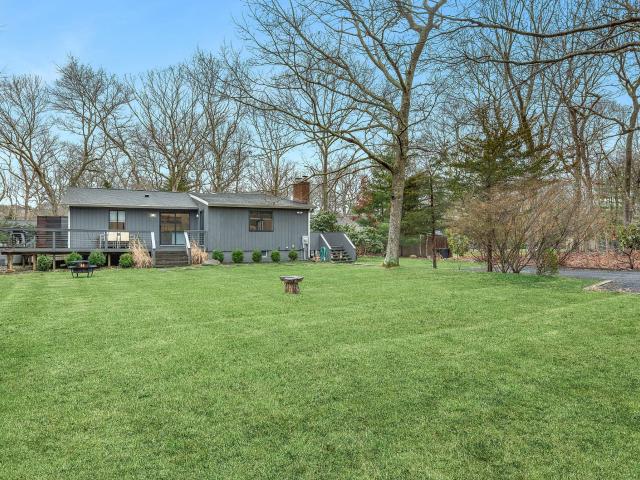House for sale in Wainscott, New York