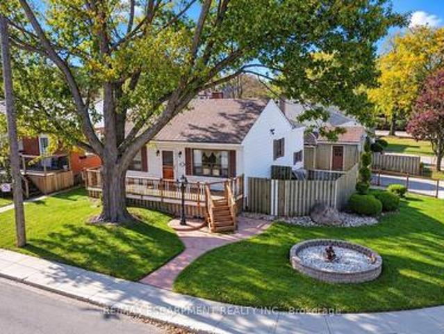 House for sale in Burkholme, Hamilton