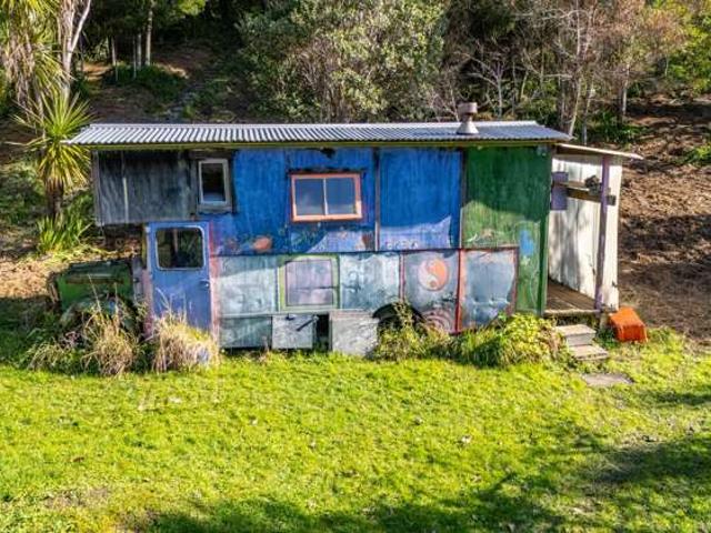 Property for sale in Fairburn, Northland