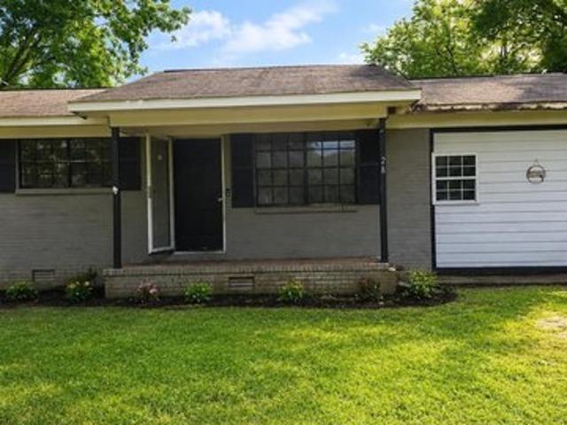 House for sale in Falkville, Alabama