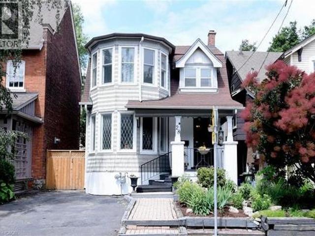 House for sale in Ancaster, Ontario