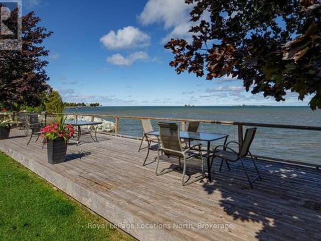 Townhouse for rent in Collingwood, Ontario