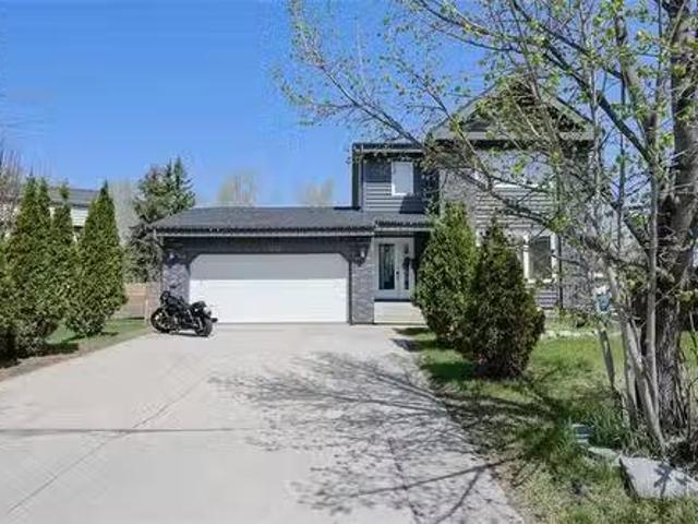 House for sale in East St. Paul, Manitoba