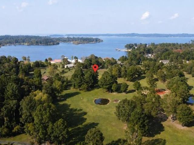 Land for sale in Sabine, Texas