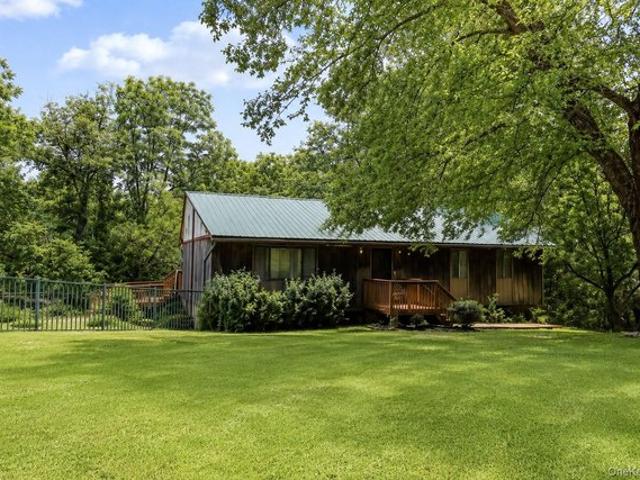 House for sale in Bloomingburg, New York